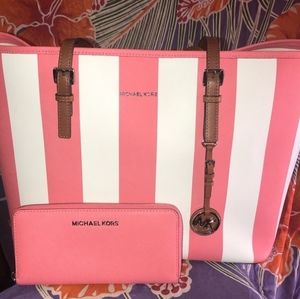 Michael kors tote and wallet